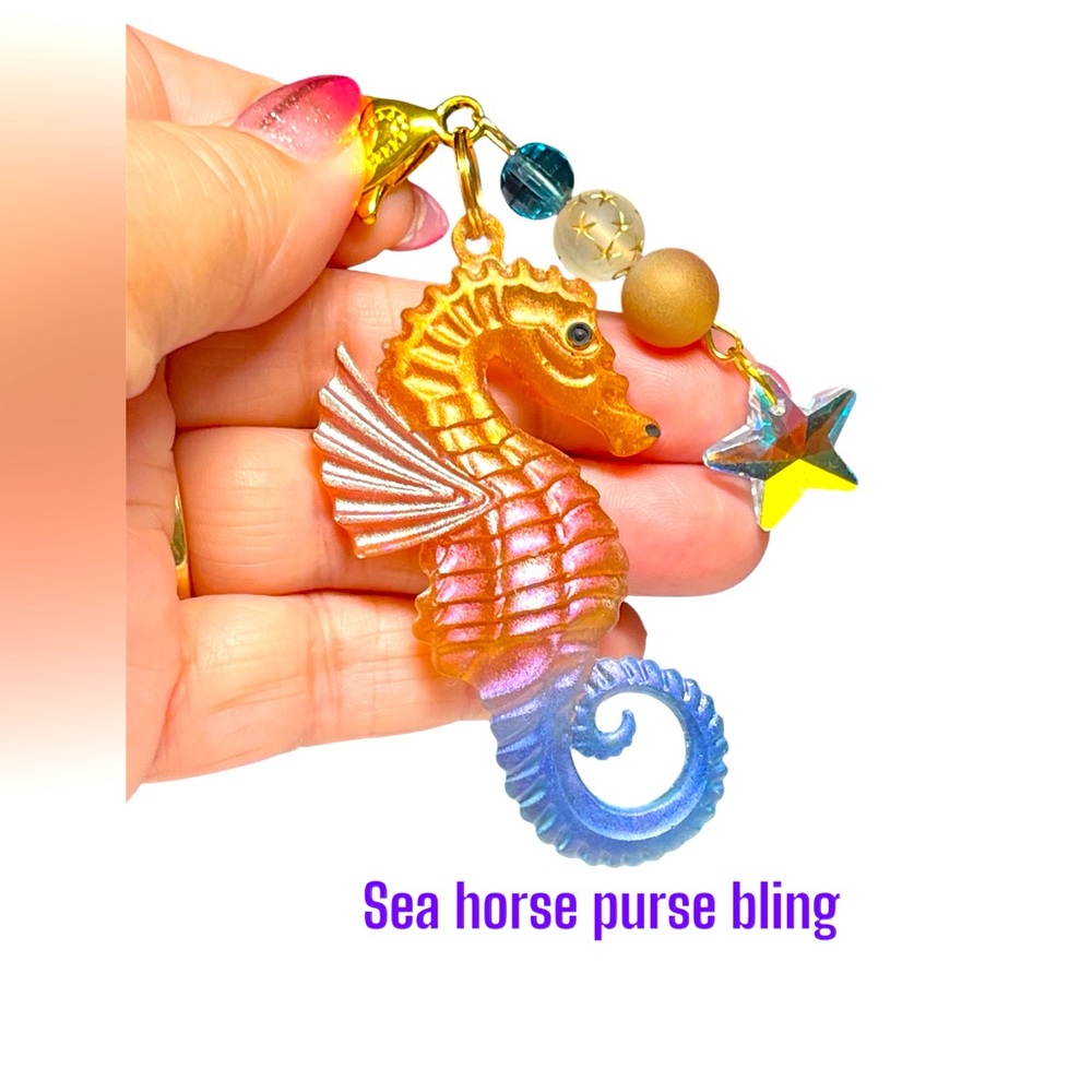 🌹❤️Sea Horse theme keychain/zipper pull-purse bling-glitter/resin